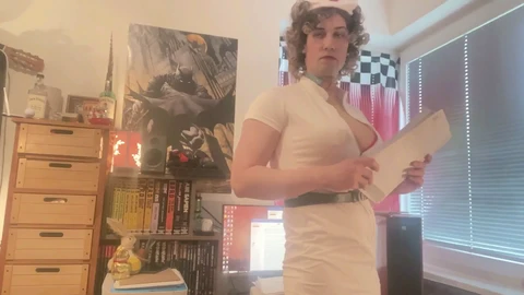 Crossdresser nurse, high heels crossdressing and stockings